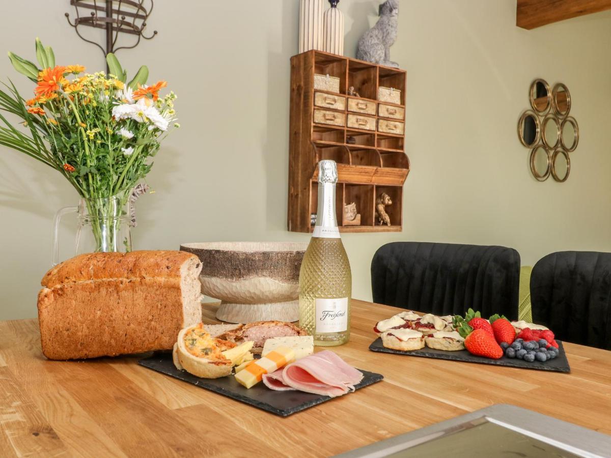 Snave Cottage Skipton Dış mekan fotoğraf